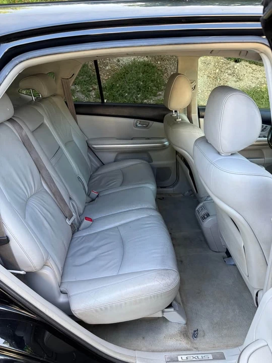 2006 Lexus RX 2nd Gen - Image 7 of 10