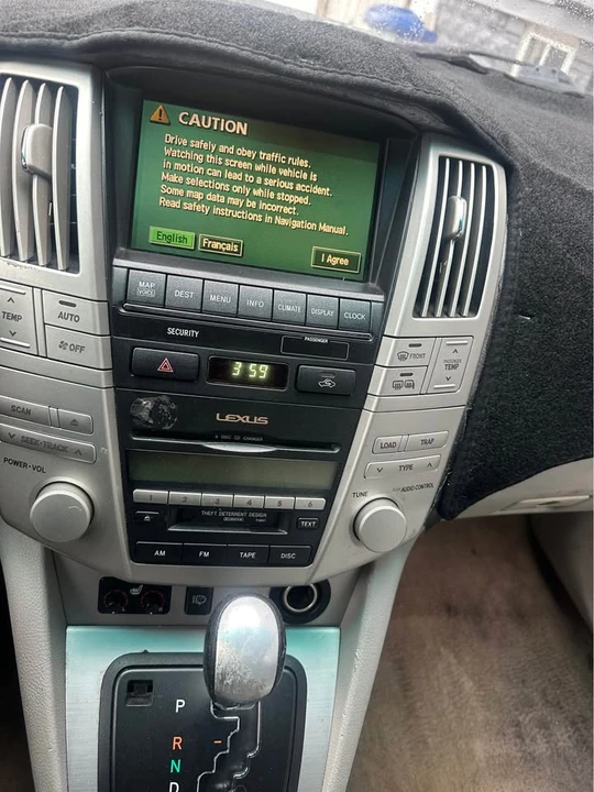 2006 Lexus RX 2nd Gen - Image 9 of 10