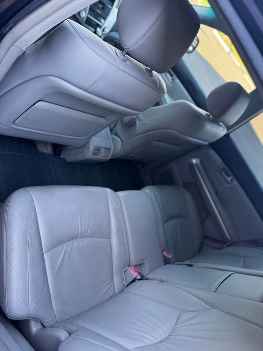 2006 Lexus RX 2nd Gen - Image 7 of 10