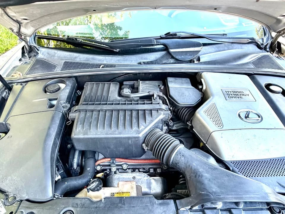 2006 Lexus RX 2nd Gen - Image 10 of 10