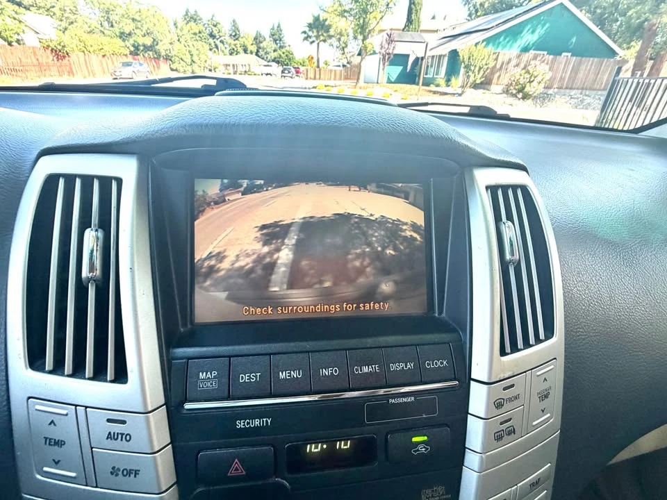 2006 Lexus RX 2nd Gen - Image 6 of 10