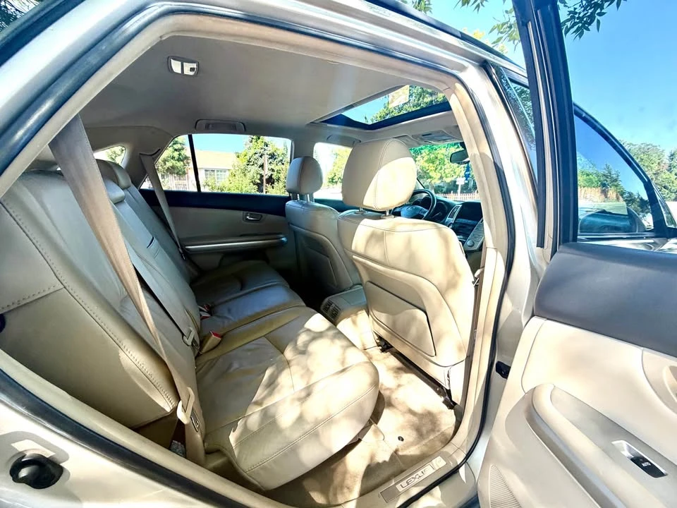 2006 Lexus RX 2nd Gen - Image 6 of 10