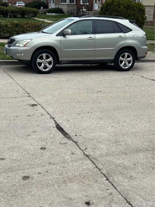 2006 Lexus RX 2nd Gen - Image 8 of 10