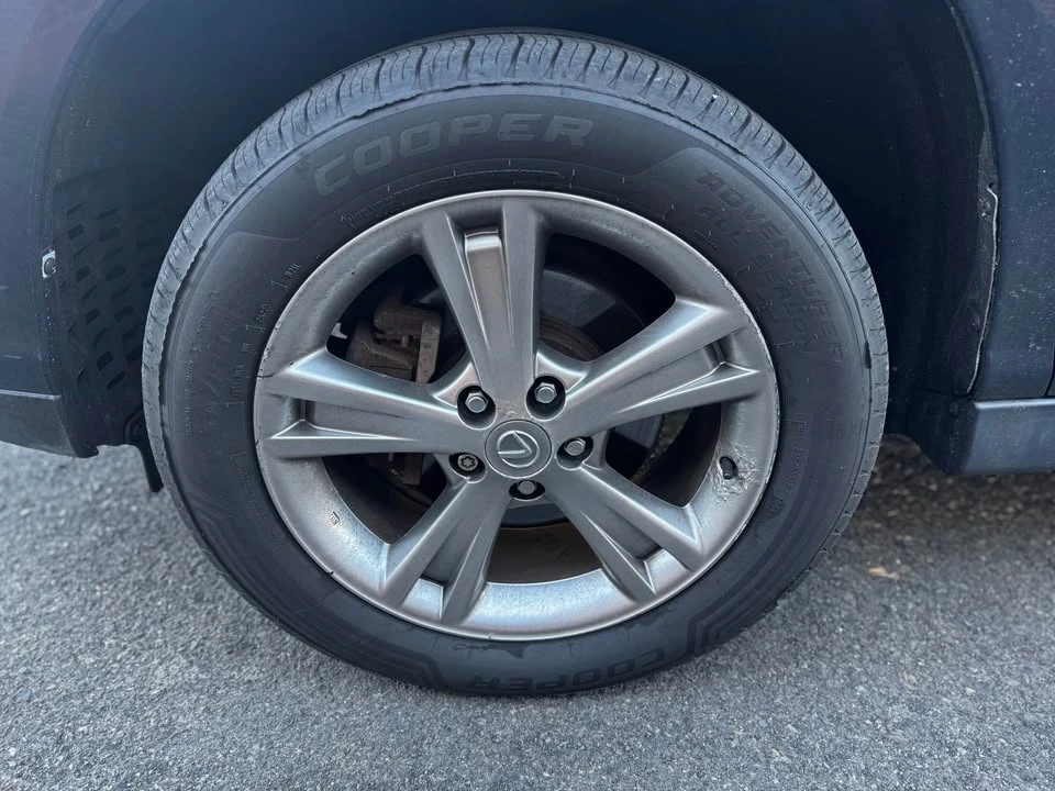 2006 Lexus RX 2nd Gen - Image 11 of 11