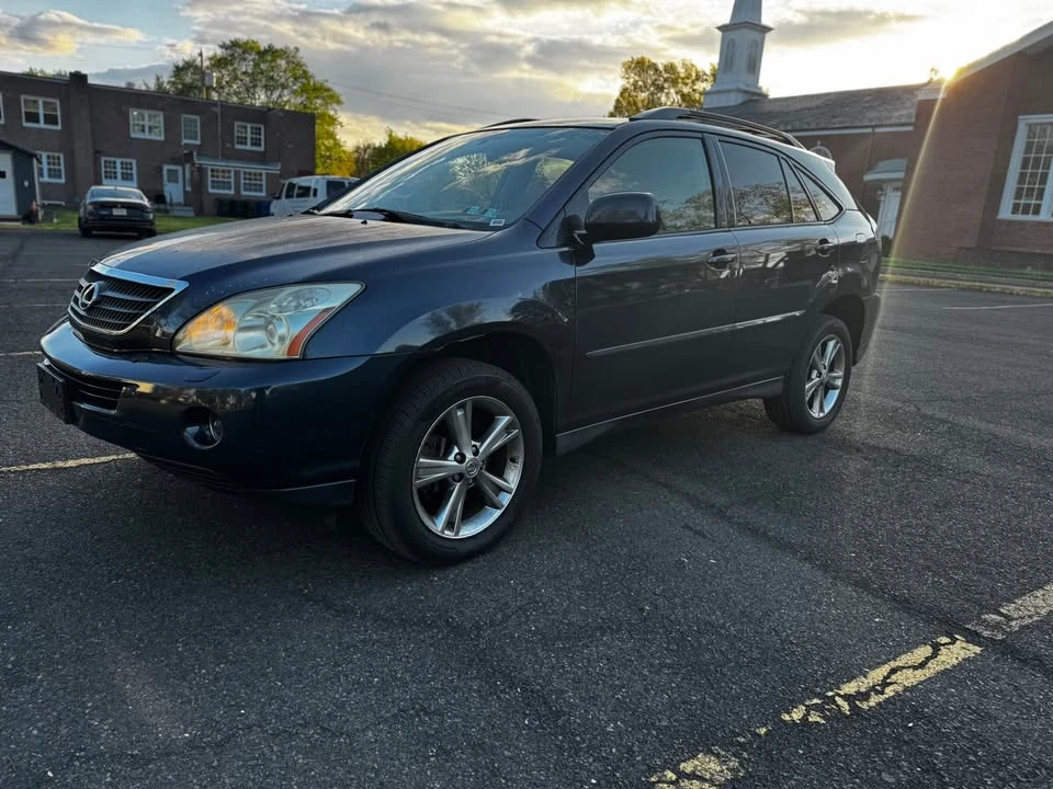 2006 Lexus RX 2nd Gen - Image 2 of 11