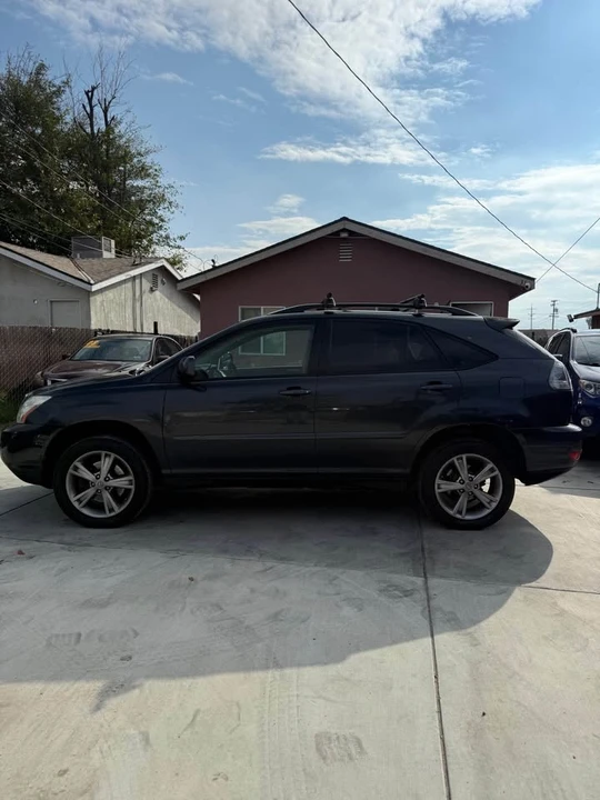 2006 Lexus RX 2nd Gen - Image 6 of 15