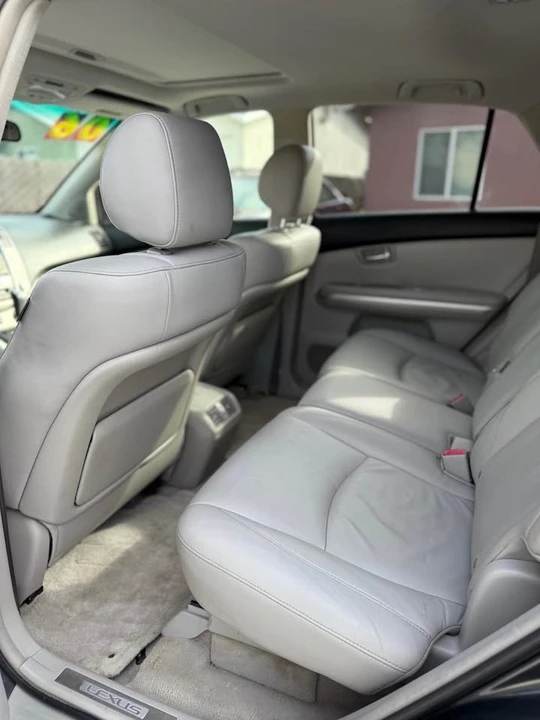 2006 Lexus RX 2nd Gen - Image 13 of 14