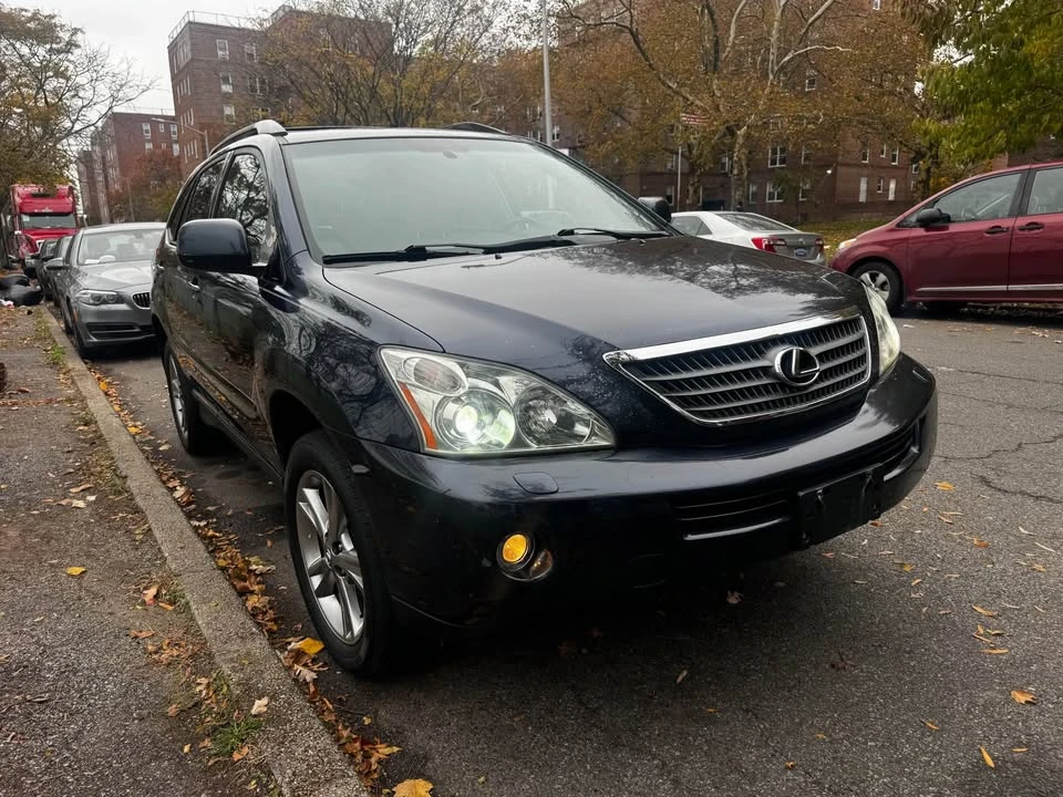 2006 Lexus RX 2nd Gen - Image 2 of 12