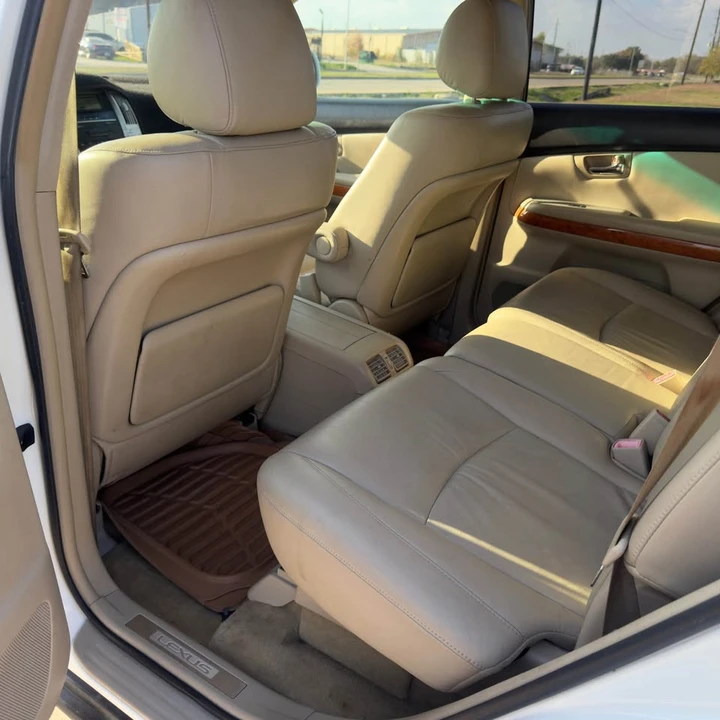 2006 Lexus RX 2nd Gen - Image 12 of 16