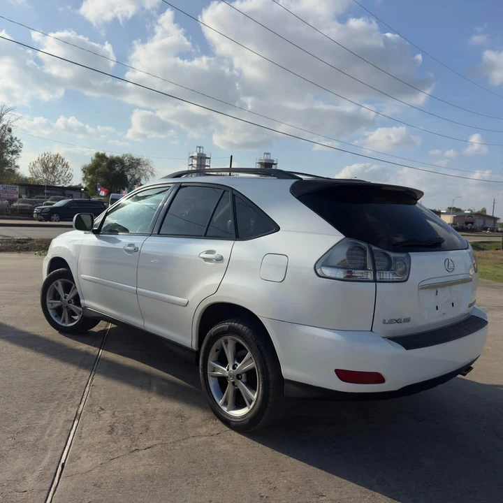 2006 Lexus RX 2nd Gen - Image 5 of 16