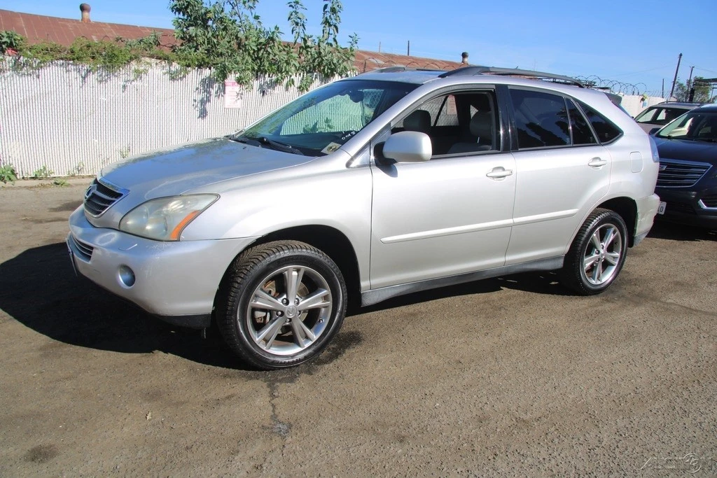 2006 Lexus RX 2nd Gen - Image 2 of 21