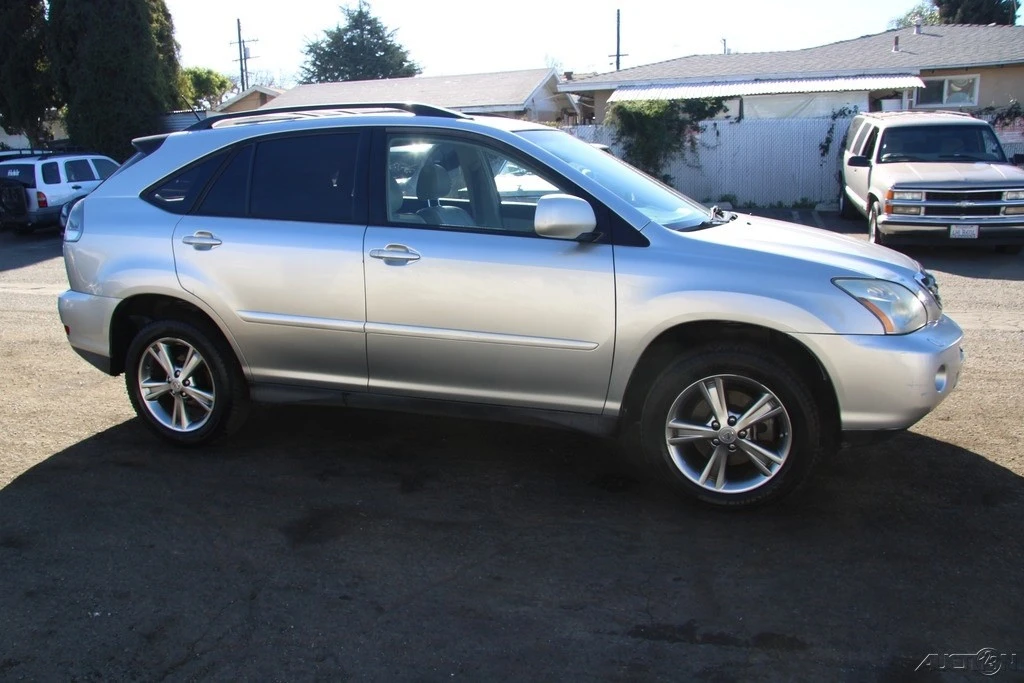 2006 Lexus RX 2nd Gen - Image 7 of 21