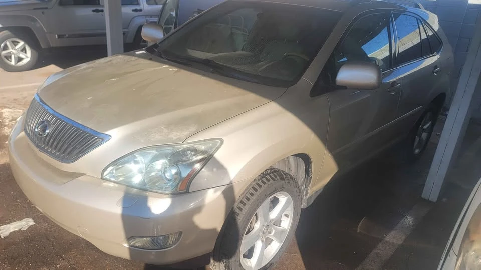 2006 Lexus RX 2nd Gen - Image 3 of 11