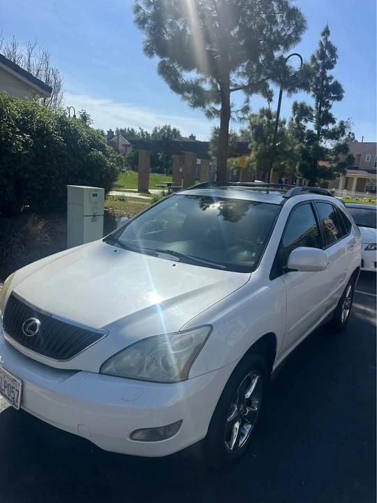 2006 Lexus RX 2nd Gen - Image 12 of 15