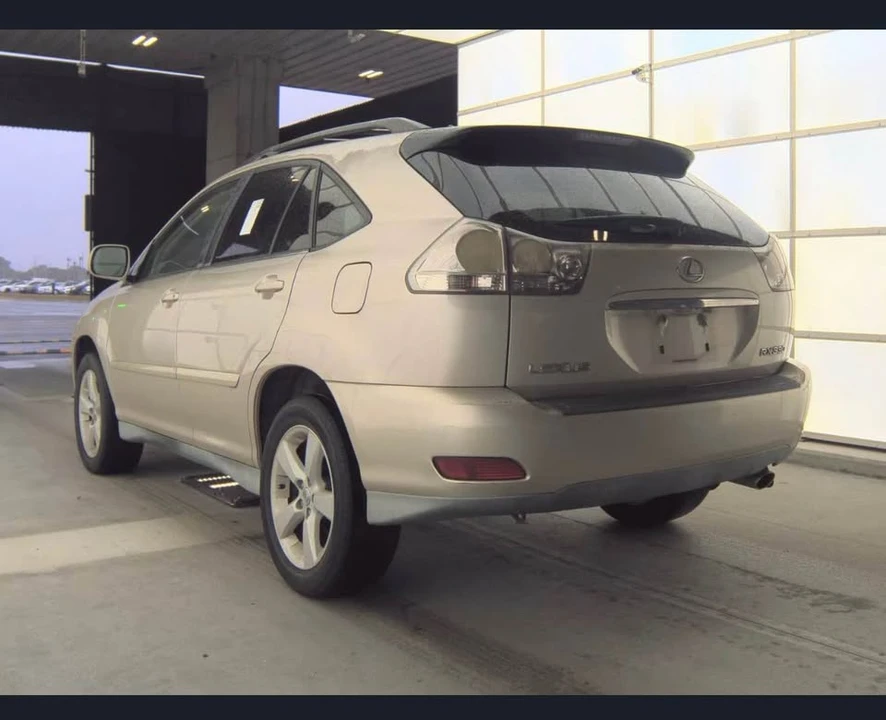 2006 Lexus RX 2nd Gen - Image 4 of 8
