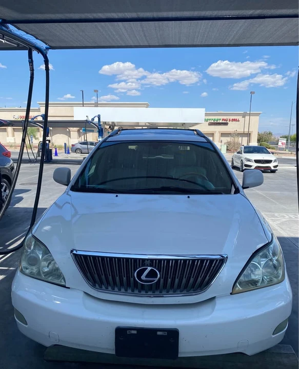 2006 Lexus RX 2nd Gen - Image 3 of 12