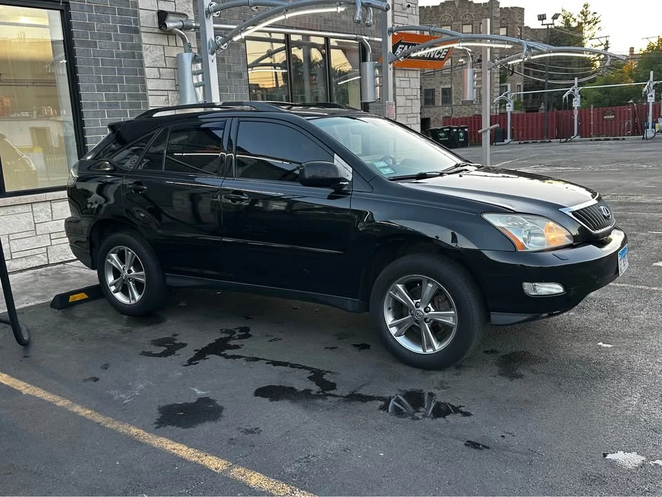 2006 Lexus RX 2nd Gen - Image 2 of 7