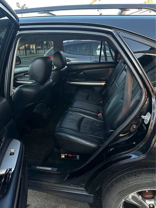 2006 Lexus RX 2nd Gen - Image 4 of 7