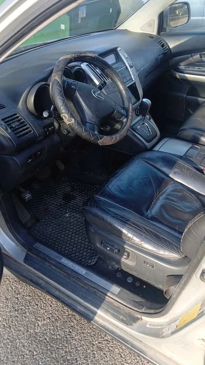 2006 Lexus RX 2nd Gen - Image 6 of 6