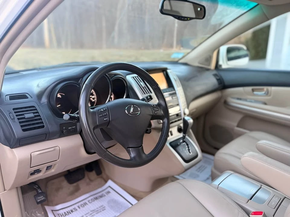 2006 Lexus RX 2nd Gen - Image 17 of 20