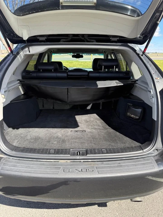2006 Lexus RX 2nd Gen - Image 12 of 20