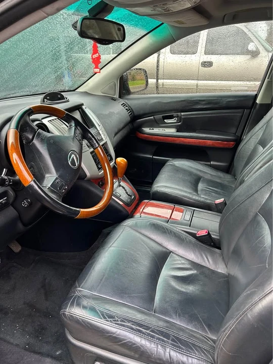 2006 Lexus RX 2nd Gen - Image 3 of 4