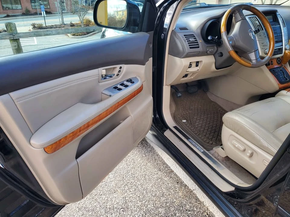 2006 Lexus RX 2nd Gen - Image 3 of 5