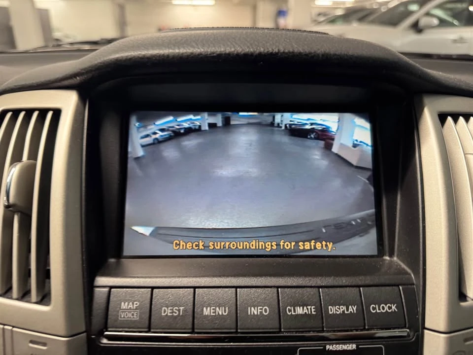 2006 Lexus RX 2nd Gen - Image 13 of 15