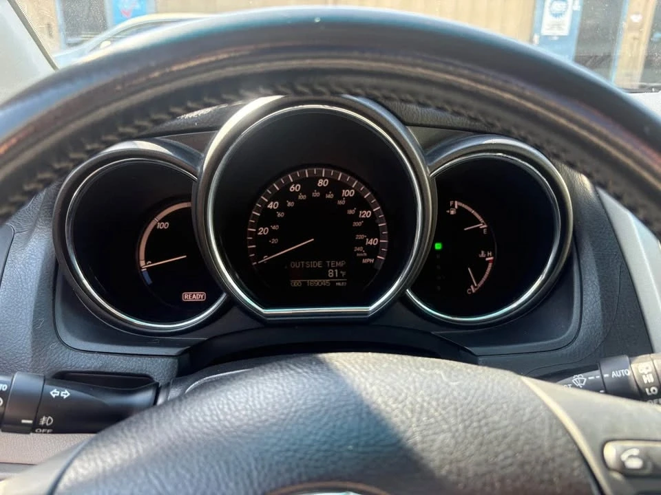 2006 Lexus RX 2nd Gen - Image 8 of 10