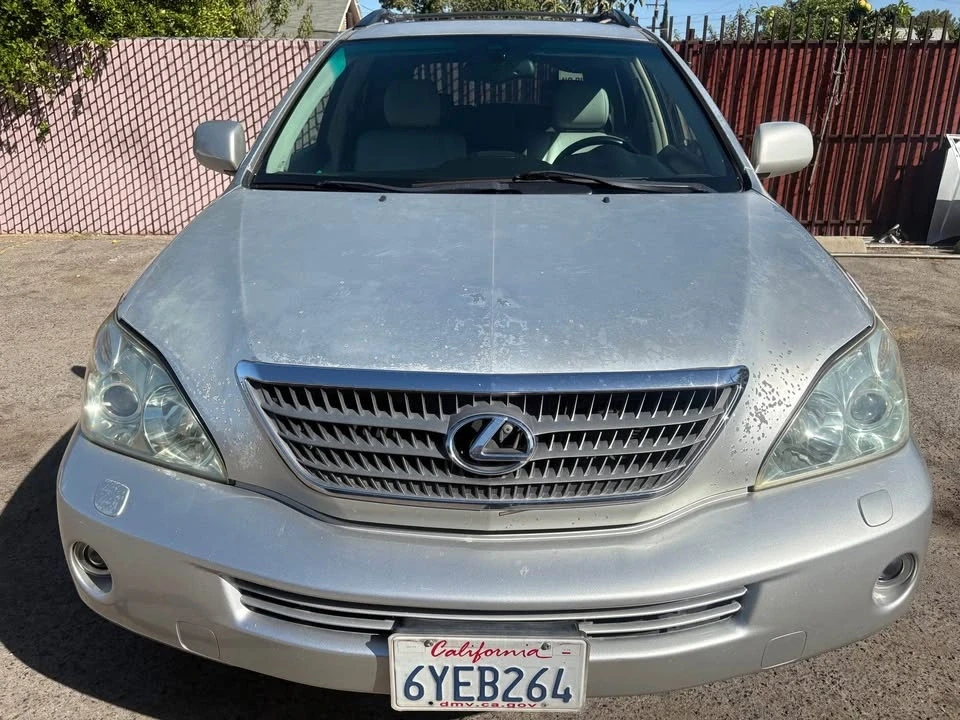 2006 Lexus RX 2nd Gen - Image 3 of 10