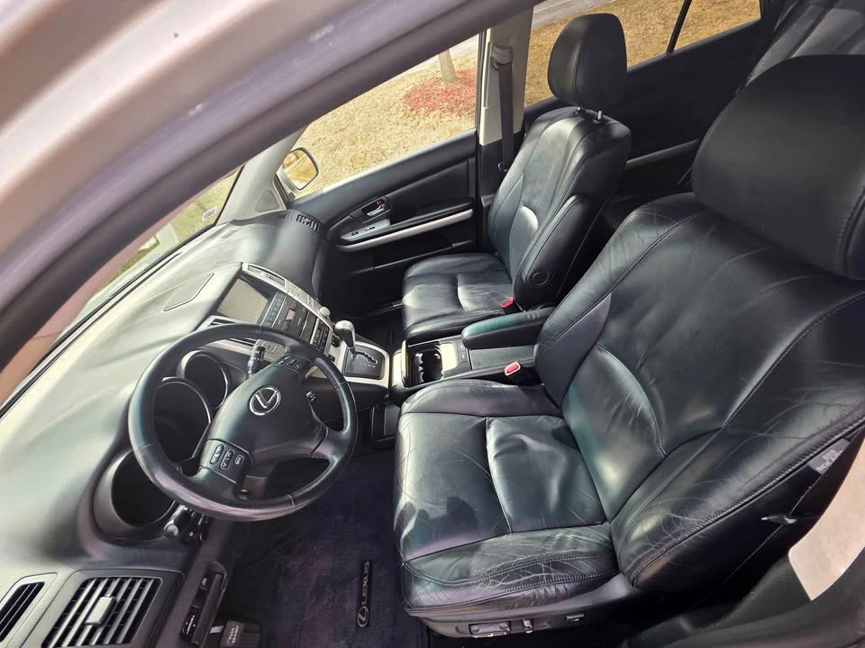 2006 Lexus RX 2nd Gen - Image 5 of 10