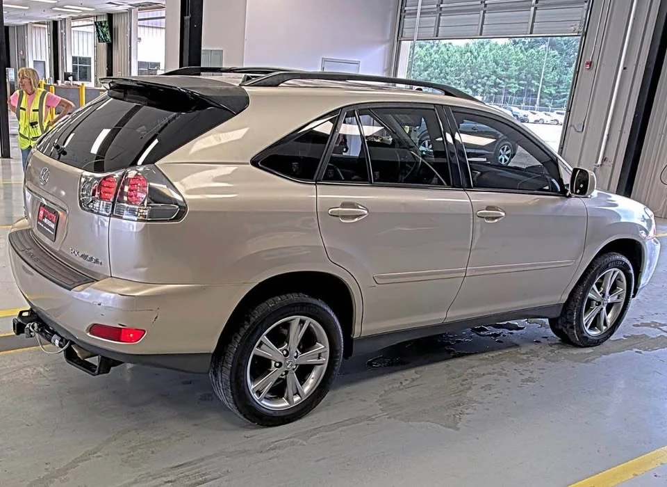 2006 Lexus RX 2nd Gen - Image 2 of 6