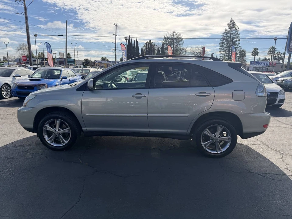 2006 Lexus RX 2nd Gen - Image 3 of 17