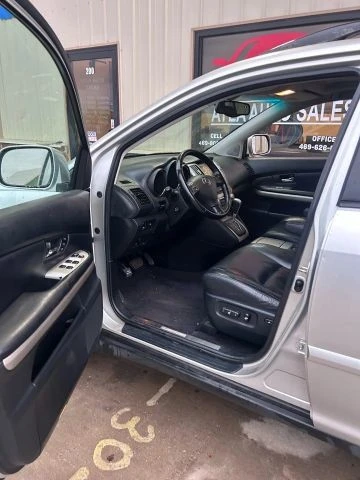 2006 Lexus RX 2nd Gen - Image 9 of 21