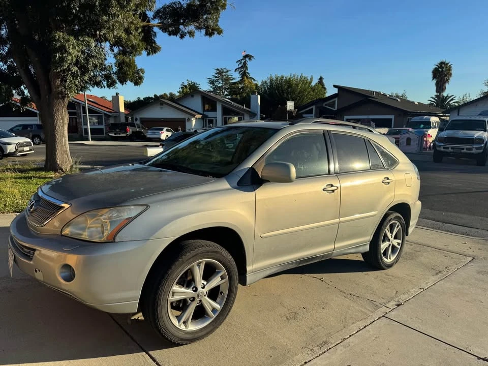 2006 Lexus RX 2nd Gen - Image 3 of 4