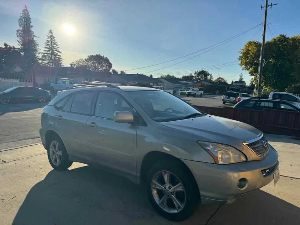 2006 Lexus RX 2nd Gen - Image 4 of 4