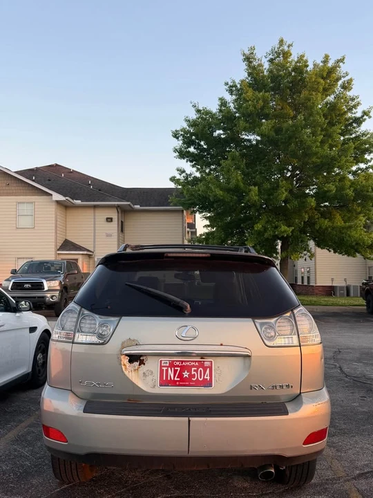 2006 Lexus RX 2nd Gen - Image 6 of 12