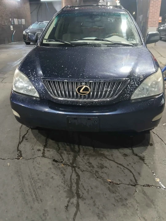 2006 Lexus RX 2nd Gen - Image 7 of 10