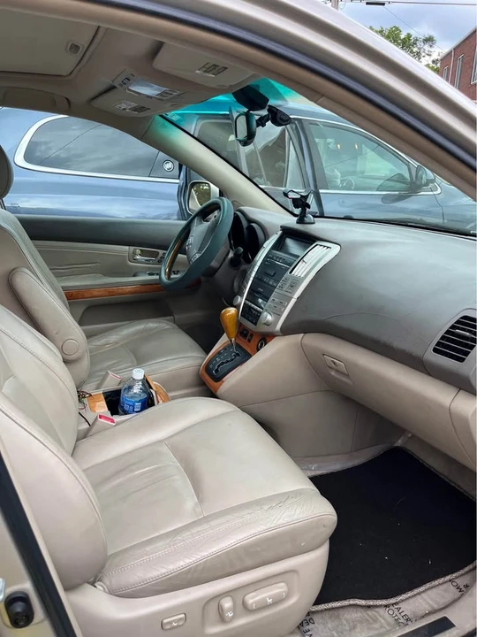 2006 Lexus RX 2nd Gen - Image 6 of 6