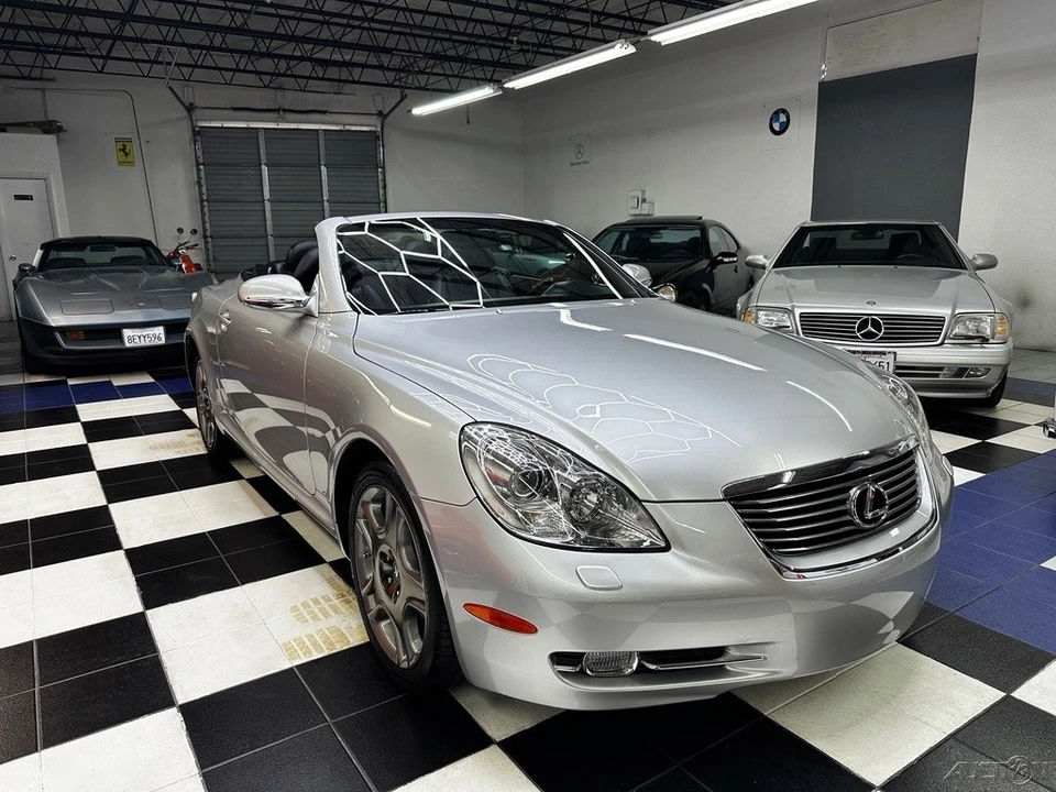 2006 Lexus SC430 - Image 2 of 24