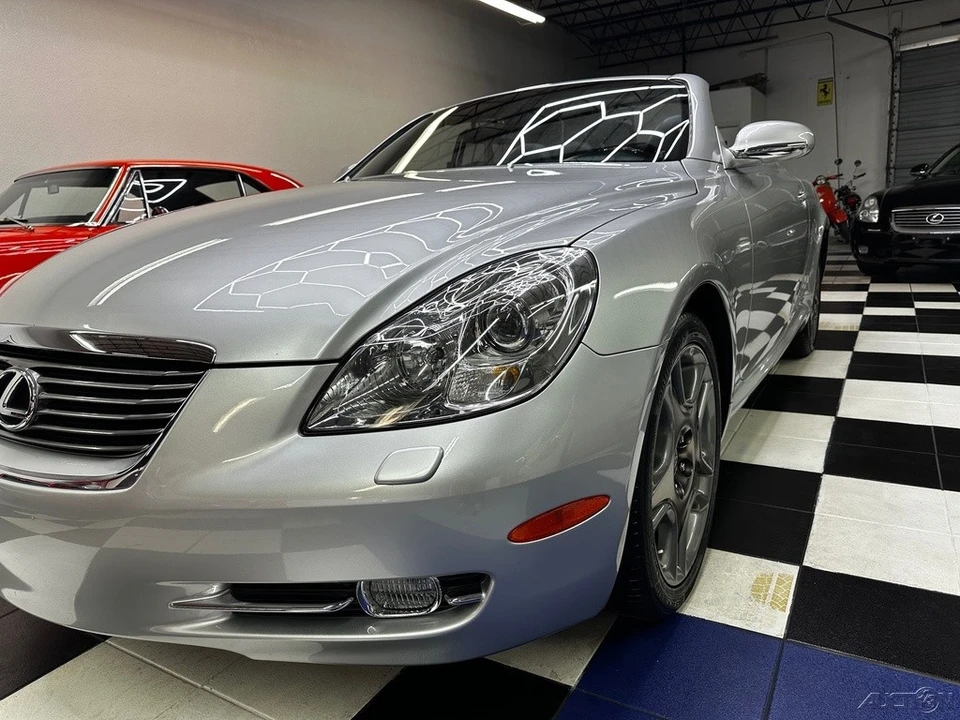 2006 Lexus SC430 - Image 10 of 24