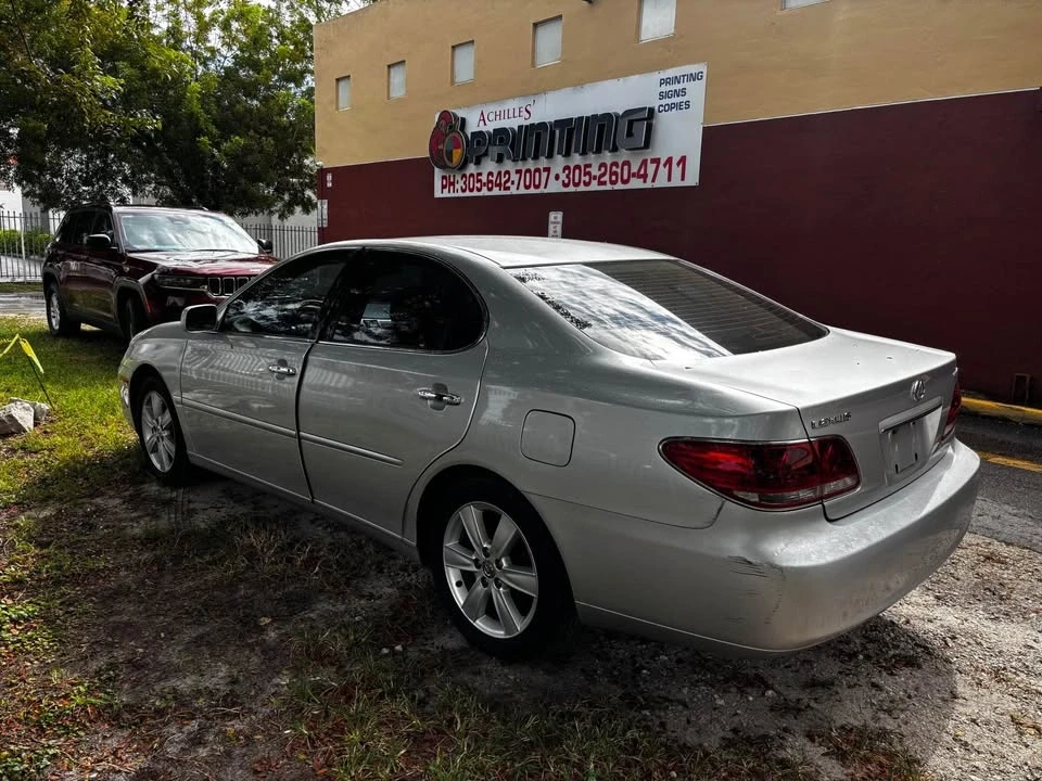 2006 Lexus SC430 - Image 4 of 6