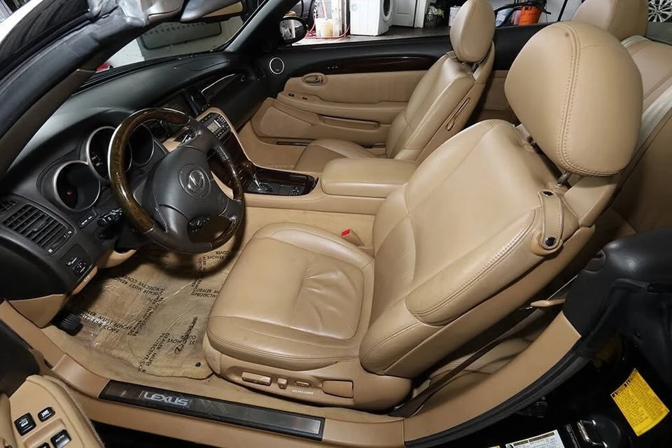 2006 Lexus SC430 - Image 13 of 20