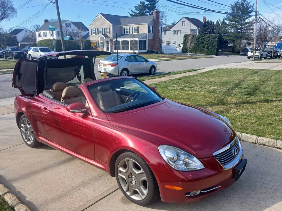 2006 Lexus SC430 - Image 3 of 4