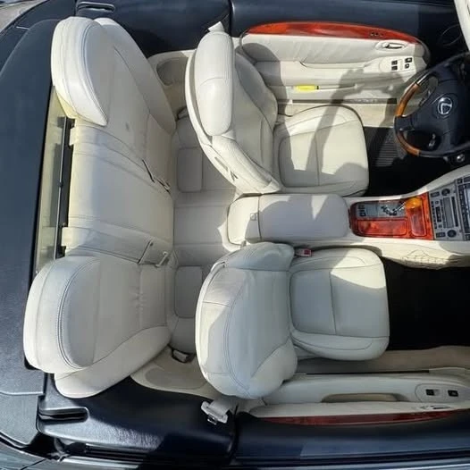 2006 Lexus SC430 - Image 18 of 31