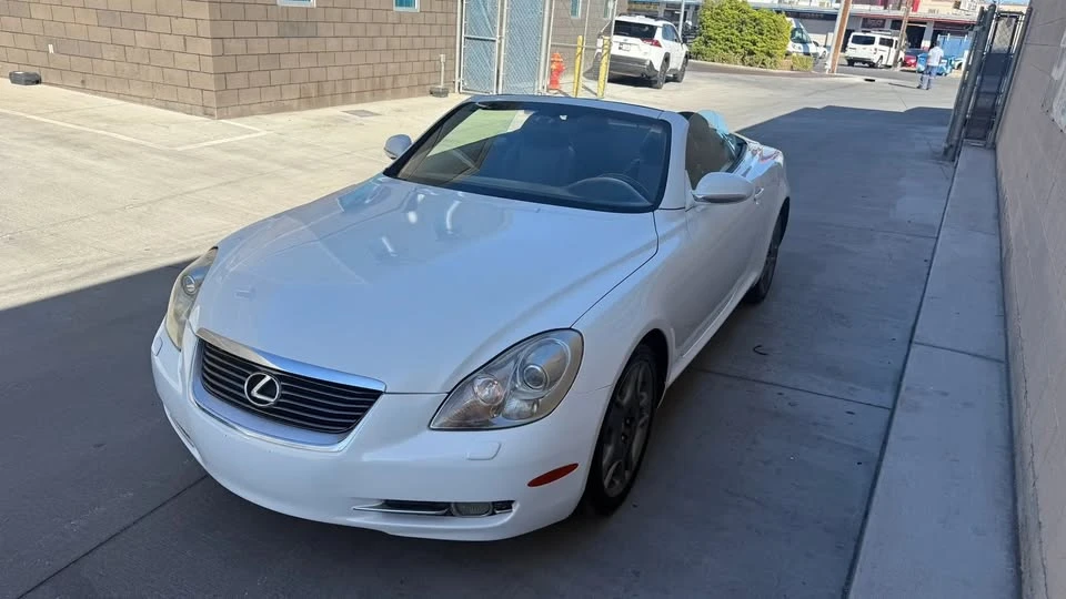2006 Lexus SC430 - Image 11 of 20