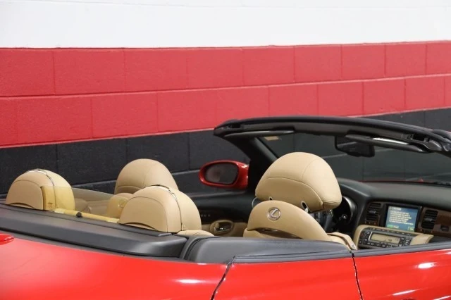 2006 Lexus SC430 - Image 10 of 21