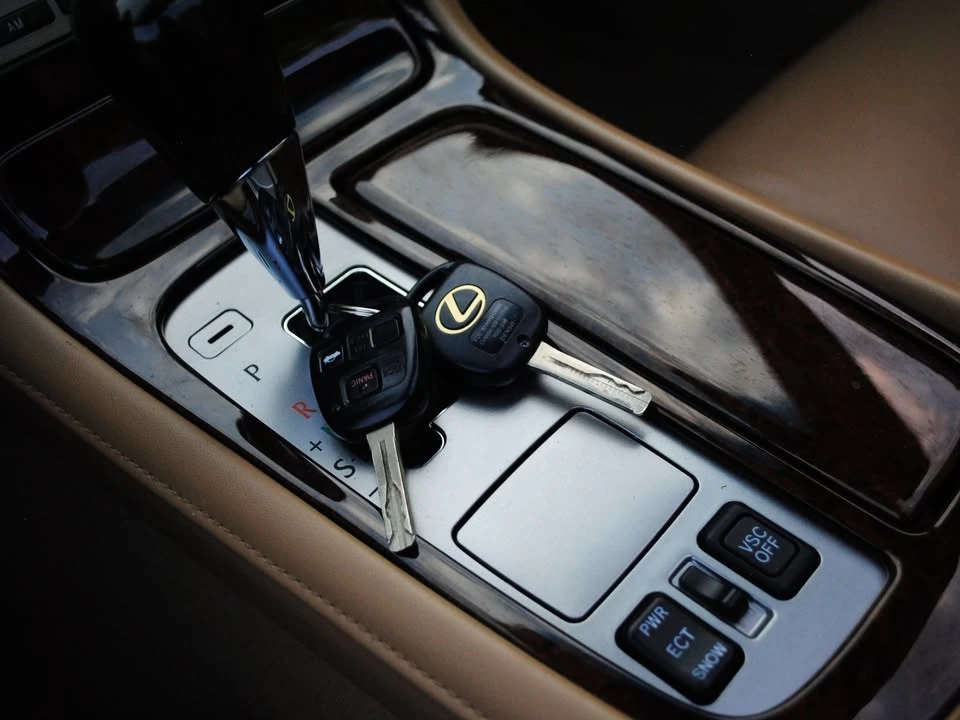 2006 Lexus SC430 - Image 16 of 20