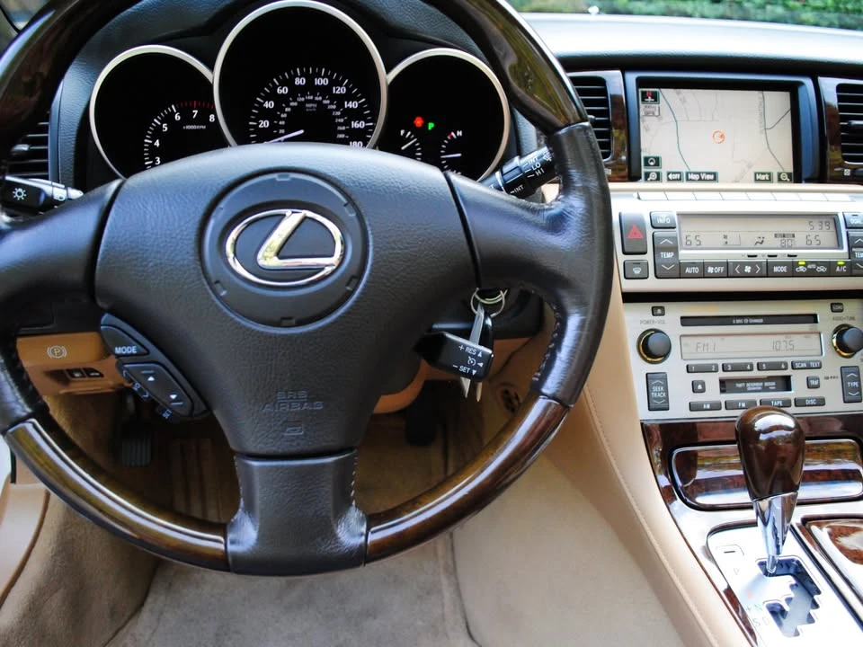 2006 Lexus SC430 - Image 15 of 20