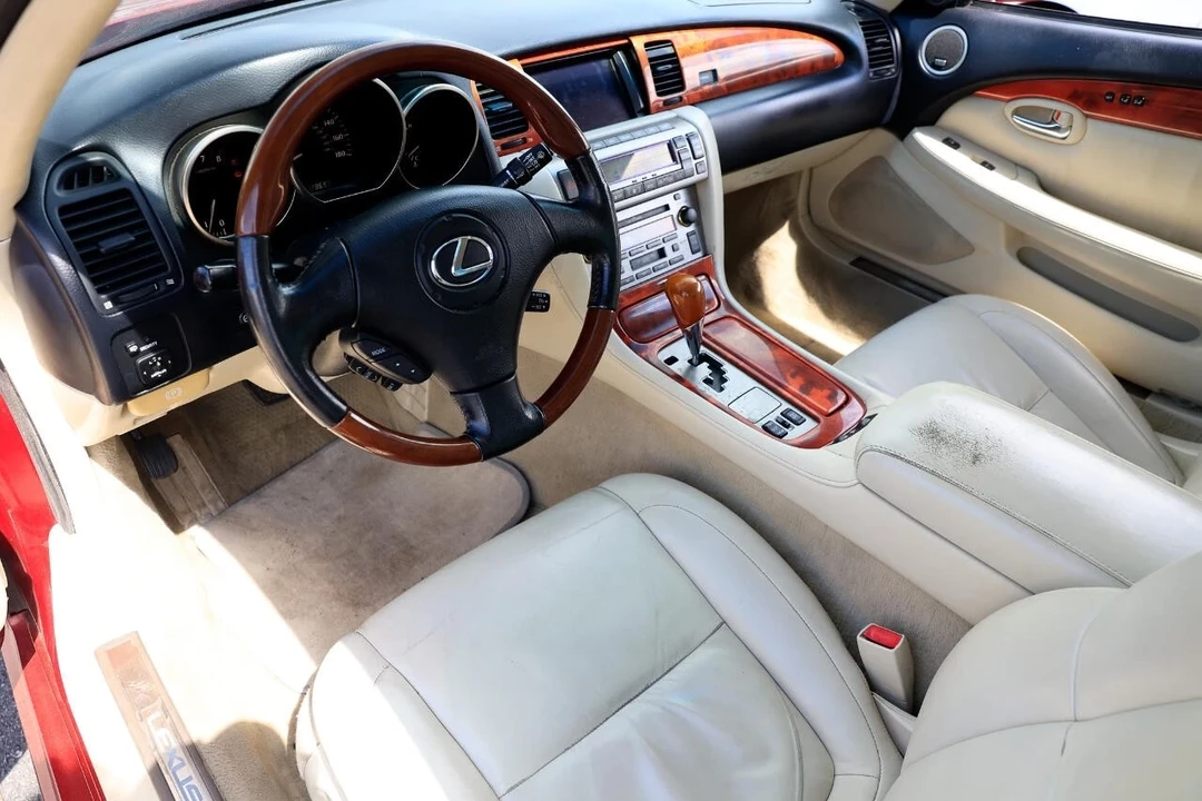 2006 Lexus SC430 - Image 4 of 21